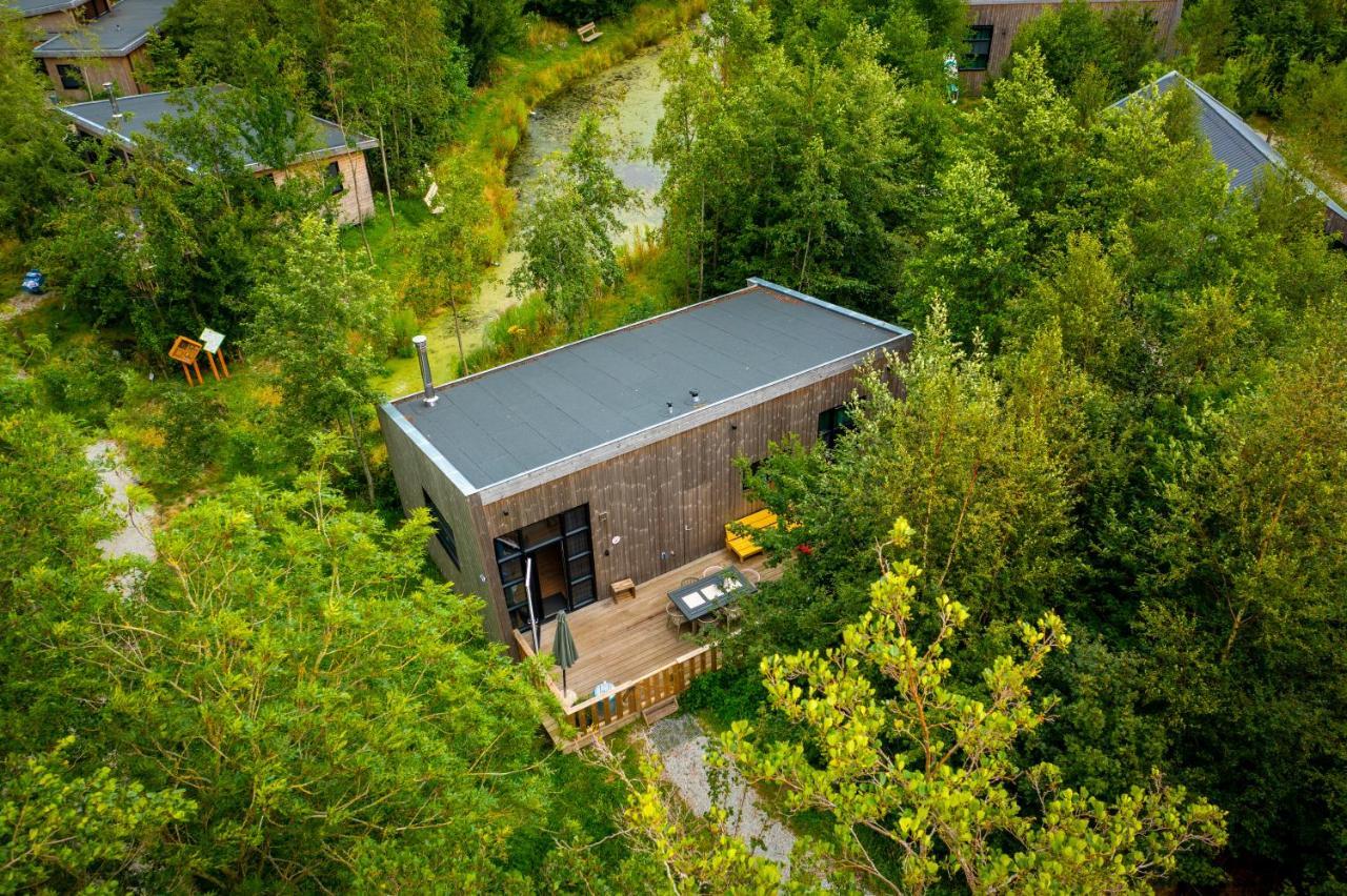 Pean-Buiten Waterlodges Nes  외부 사진