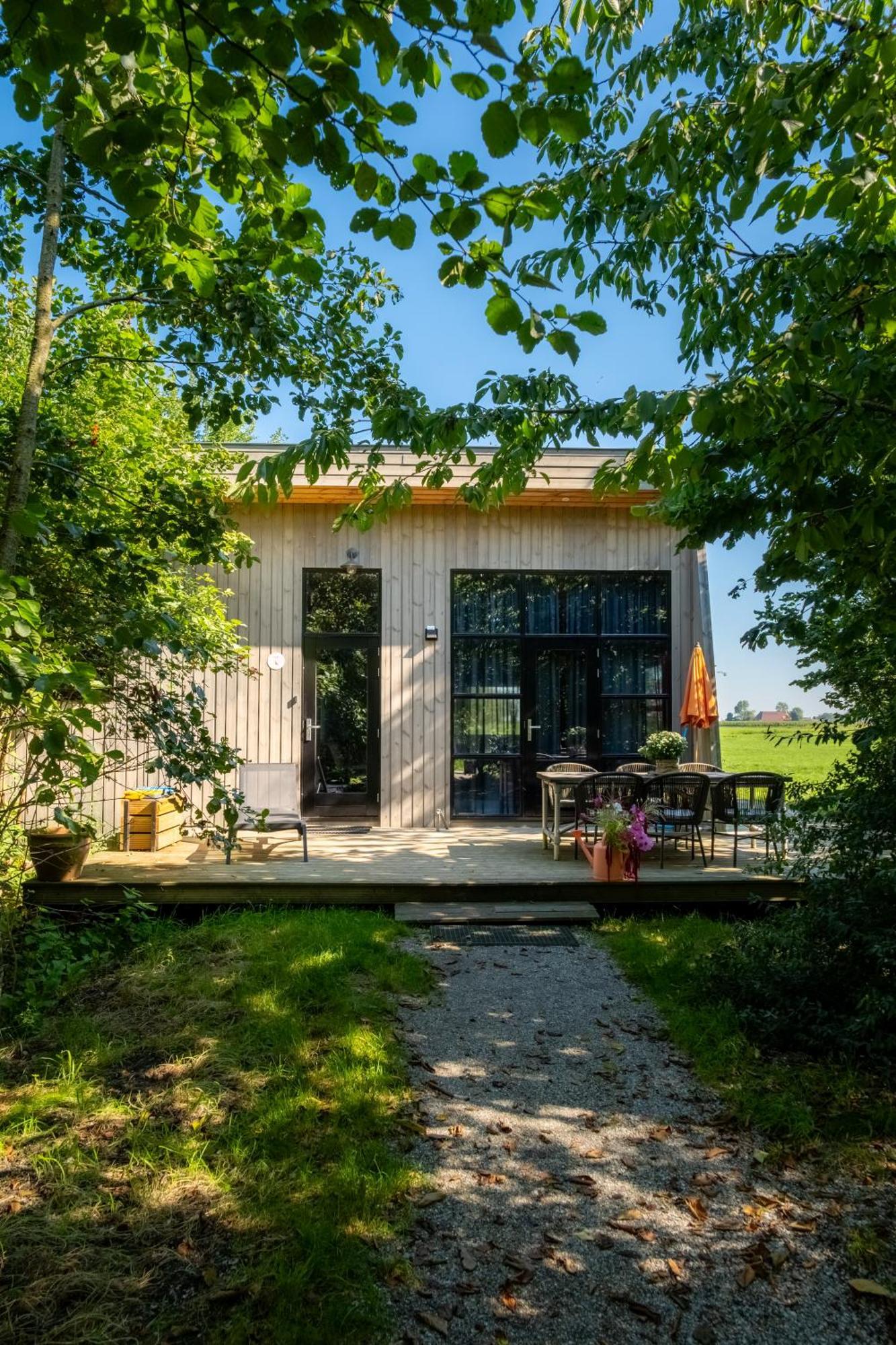 Pean-Buiten Waterlodges Nes  외부 사진